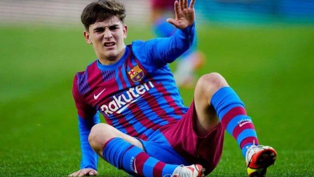 Oyunda huşunu itirən 