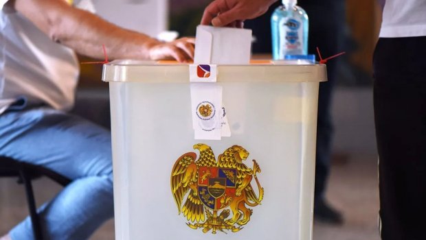 Ermənistanda növbəti seçkilər keçirilir - Bu il ərzində 3-cü dəfə 