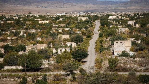 900-dan çox şirkət Qarabağda fəaliyyət göstərmək üçün müraciət edib