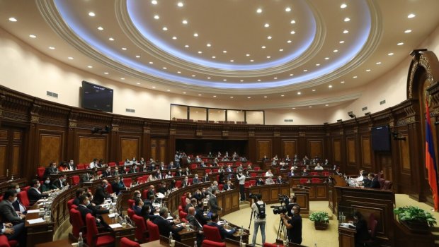 Ermənistan parlamenti müxalifətin delimitasiya ilə bağlı layihəsini rədd etdi