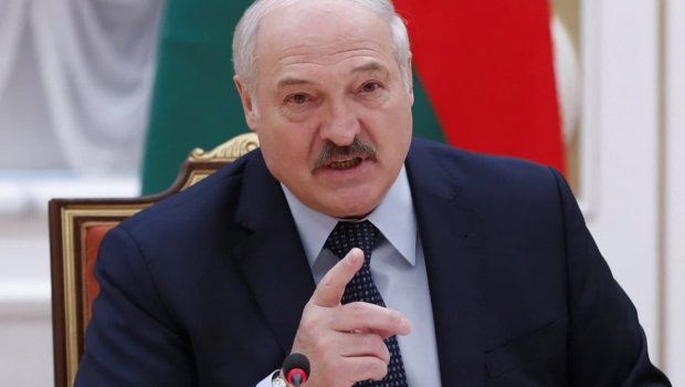 İrəvandan Minsk və Moskvaya növbəti XƏYANƏT: Müxalifətçi jurnalist Lukaşenkoya verilmədi