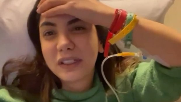 Fulya Öztürk: “Kimsə üzülməsin deyə xəstəliyimi hamıdan gizlətdim” - VİDEO