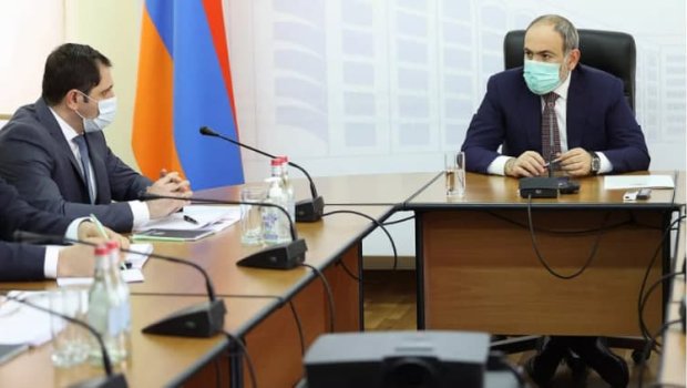 Müdafiə naziri Suren Papikyan Paşinyanın varisidir - Erməni mediasının İDDİASI