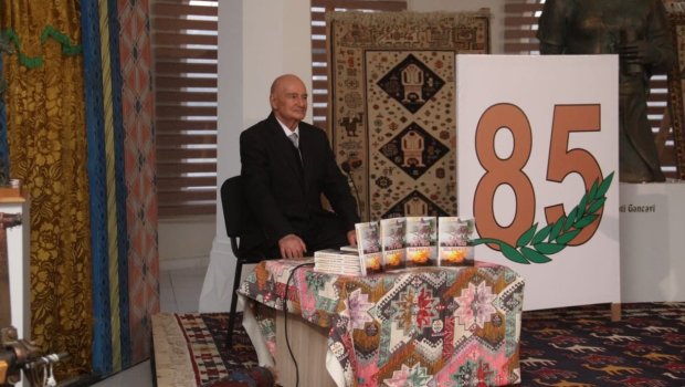 Gəncədə şair Qərib Mehdinin yubileyi qeyd edildi - FOTO