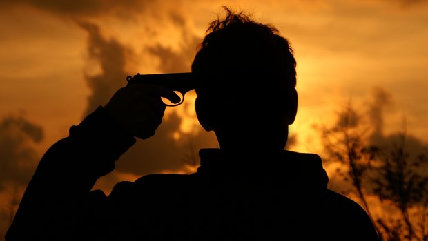 Tovuzda 23 yaşlı gənc özünü güllələdi - İNTİHAR 