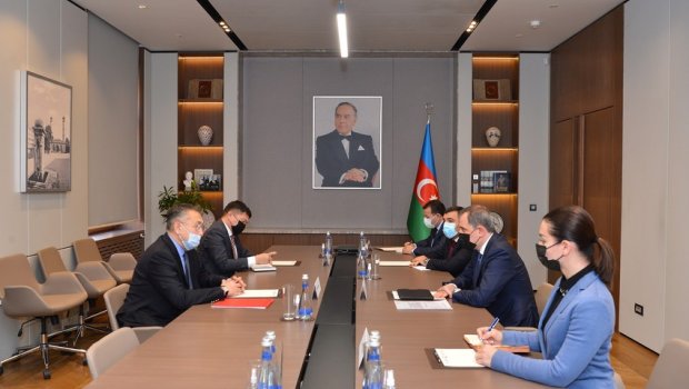 Ceyhun Bayramov Qırğızıstan rəsmisi ilə bu məsələləri müzakirə etdi - DETALLAR