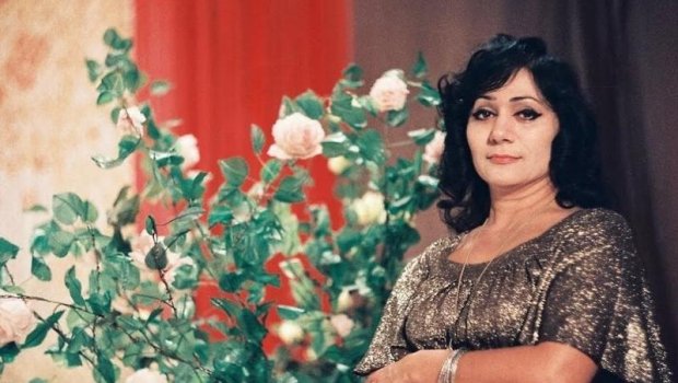 Xalq artisti Elmira Rəhimovanı Bakıdan çıxarıblar – “Çox çətinliklər çəkdi” 