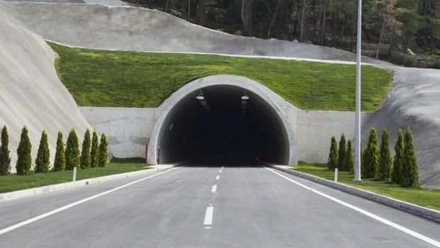 Türkiyə Qafqaza tunel açır