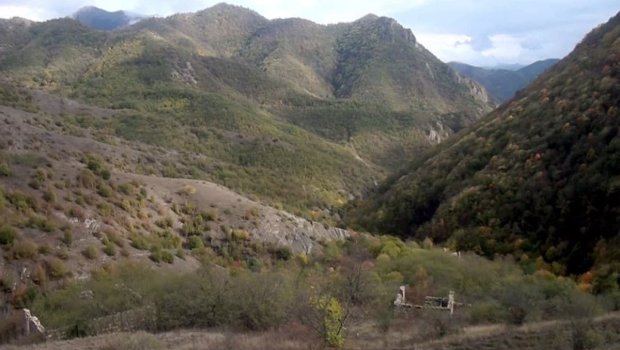 Ermənilər hələ də Laçın və Kəlbəcəri öz torpaqları hesab edirlər