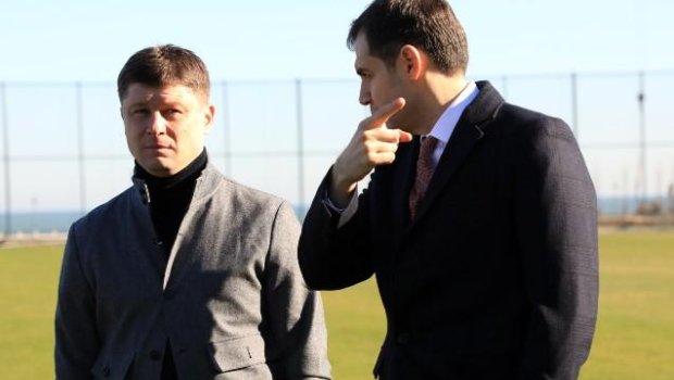 Aleksey Baqa kollektivə təqdim olundu - FOTO