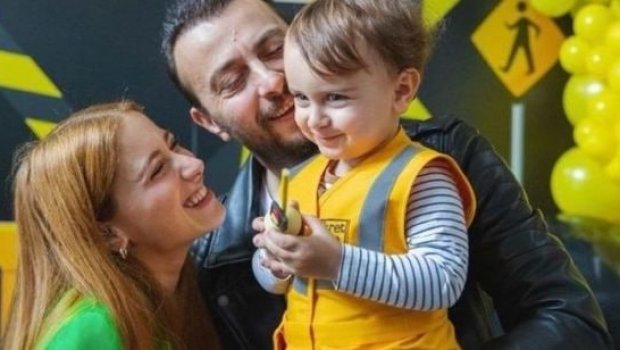 Hazal Kaya koronavirusa yoluxdu - FOTO