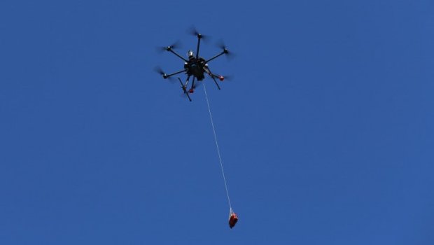 Dron pensiyaçının həyatını xilas etdi