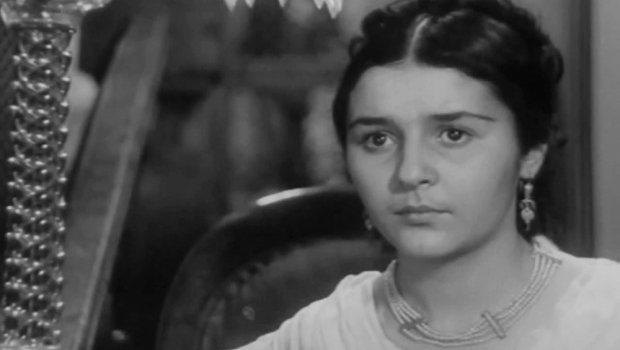 Fəxri Xiyabanda dəfn edilən Azərbaycan gözəli – Ü.Hacıbəyov, S.Vurğun, Ə.Vahid, hətta Stalin ona aşiq olublar