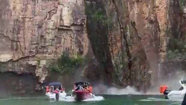 Braziliyada qaya uçdu - 5 ölü, 32 yaralı var - VİDEO