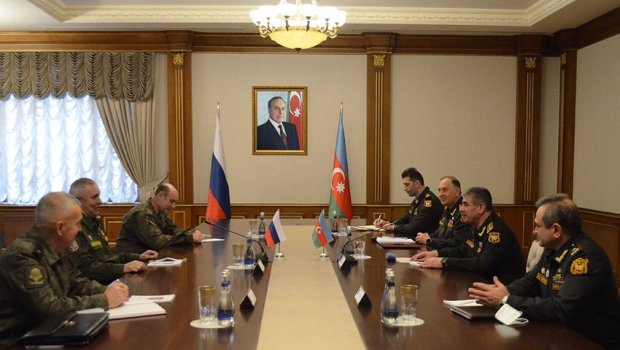 Zakir Həsənov rus sülhməramlılarının yeni komandanı ilə görüşdü - Hansı məsələ müzakirə olundu?