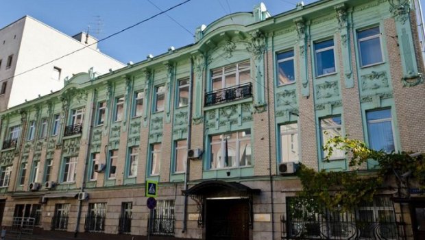 Rusiyadakı səfirliyimizin əməkdaşı koronavirsudan öldü