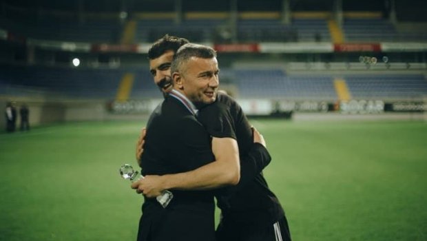 Mahirin atasından Qurban Qurbanova ETİRAZ – “Başı nə qədər qarışıqdır ki?”