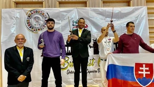 Kapoeyra komandamız Budapeştdə 14 medal qazandı - FOTO