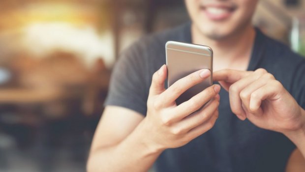 Mobil operatorların illik gəlirləri AÇIQLANDI 