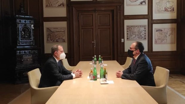 Ceyhun Bayramov Avstriyanın federal naziri ilə görüşdü