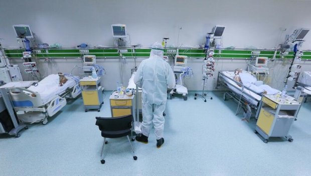 Türkiyədə koronavirusdan ölənlərin sayı kəskin artdı