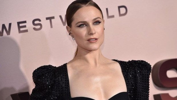 “Westworld”un ulduzundan keçmiş sevgilisi ilə bağlı ETİRAF: “Çəkilişdə mənə təcavüz etdi”