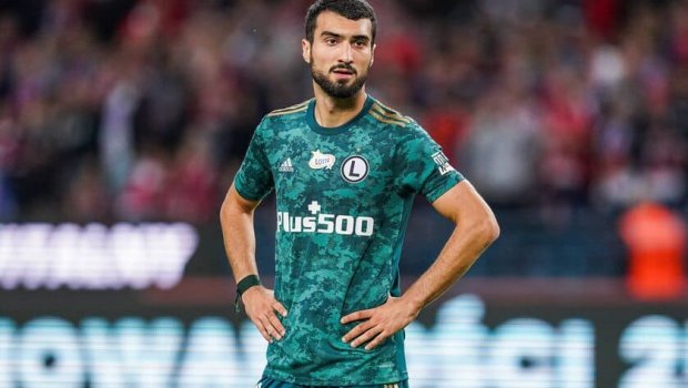 UEFA-dan Mahir Emrelinin komandasına CƏZA 