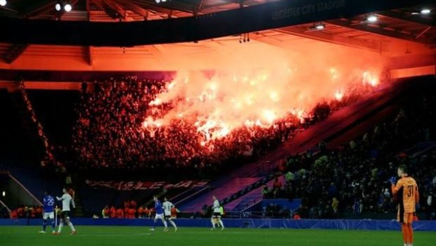 UEFA Mahir Emrelinin klubunu cərimələdi