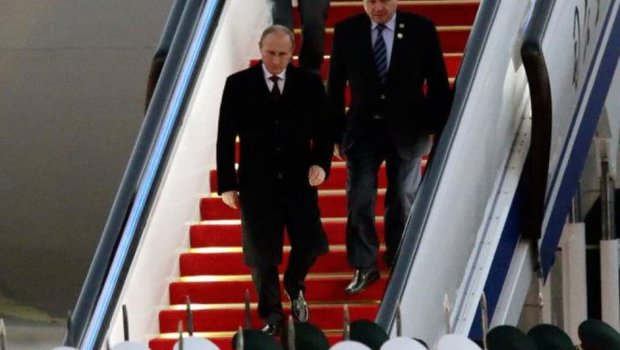 Vladimir Putin Pekinə getdi – Pandemiyadan sonra Çinə İLK SƏFƏR - VİDEO