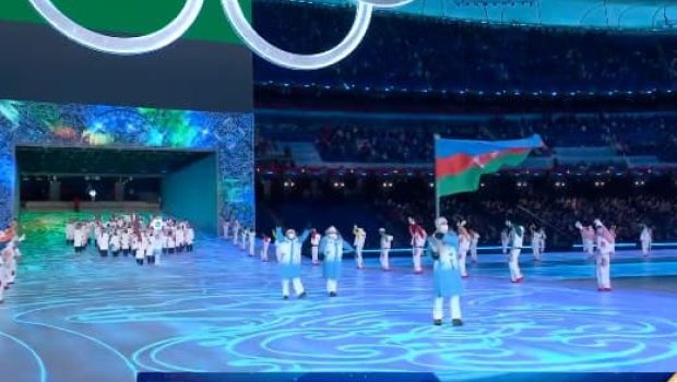 Azərbaycan Qış Olimpiya Oyunlarının açılışında paraddan 42-ci keçdi - VİDEO 