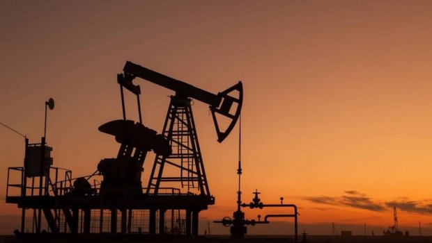“Brent” neftinin qiyməti 7 illik maksimuma çatdı
