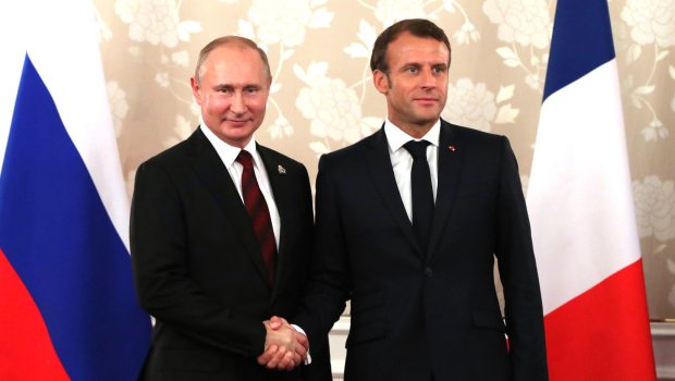 Putinlə Makron arasında görüş keçirildi - 