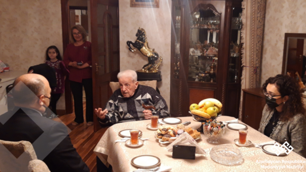 Mədəniyyət naziri Əlibaba Məmmədovu ziyarət etdi - FOTO