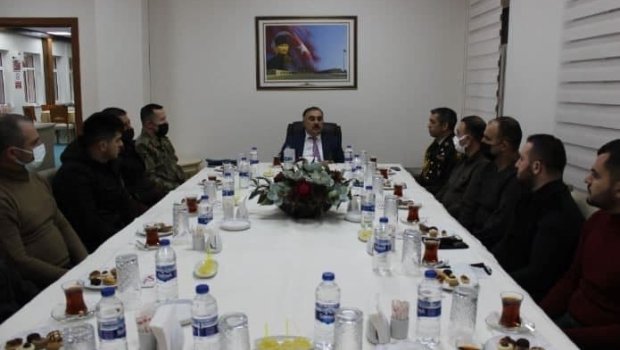 Azərbaycan səfiri Ankarada müalicə alan qaziləri ziyarət etdi - FOTO