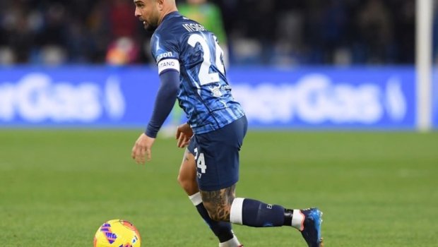 Maradonanın rekordunu bu futbolçu yenilədi