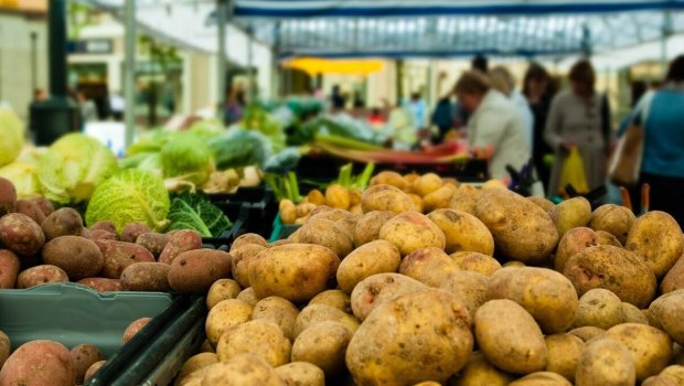 İran kartofu kəskin bahalaşdı - SƏBƏBİ İSƏ...