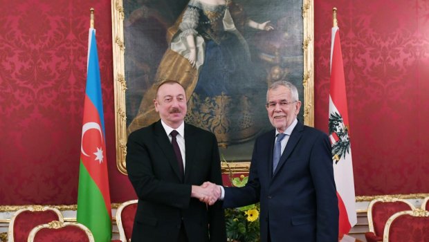 Avstriya dövlət başçısı İlham Əliyevə təbrik məktubu göndərdi