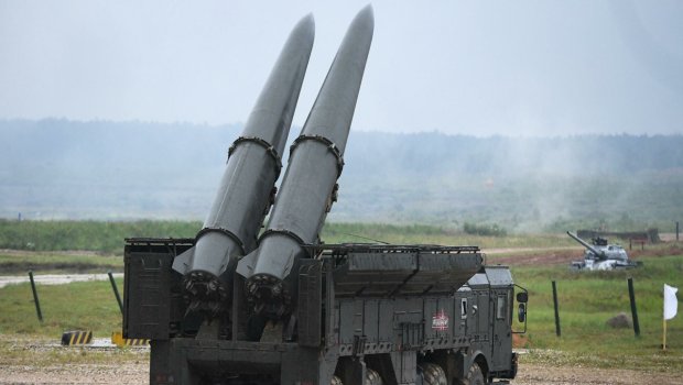 Ukrayna aeroportu Belarusdan “İsgəndər” raketi ilə vuruldu - VİDEO