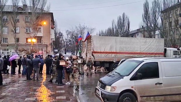 Rusiya Melitopola 100 tondan çox humanitar yardım göndərdi - VİDEO
