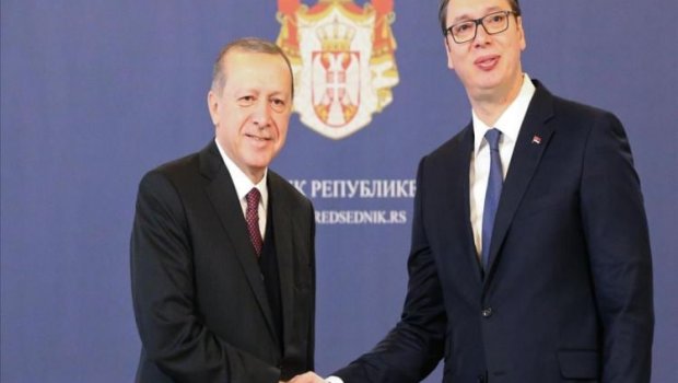 Ərdoğan Serbiya prezidenti ilə Ukraynanı müzakirə etdi