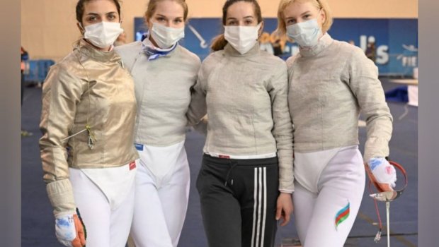 Qadın sablyaçılardan ibarət komandamız 7-ci oldu - Yunanıstanda