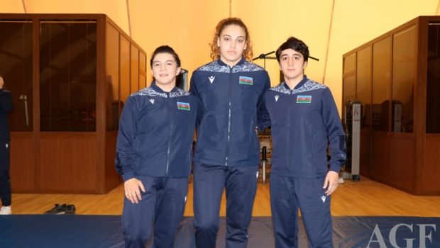 Avropa çempionatı: 3 qadın güləşçimiz yarımfinala yüksəldi