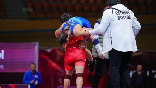 Millimizin xanım üzvündən “feyr-pley” nümunəsi - FOTO