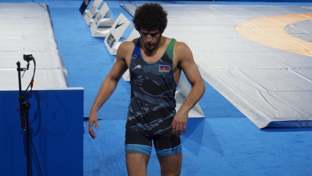 Avropa çempionatı: Azərbaycan güləşçisi 42 saniyəyə qızıl medal qazandı