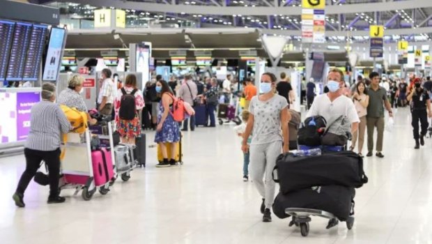 Minlərlə rusiyalı turist Tailanddan qayıda bilmir