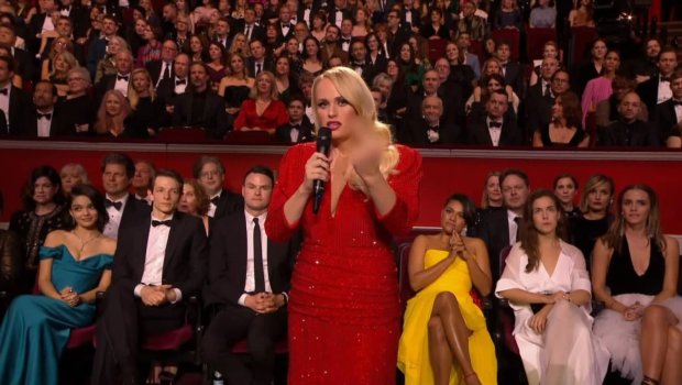 Hollivud aktrisası BAFTA səhnəsindən Putini belə 