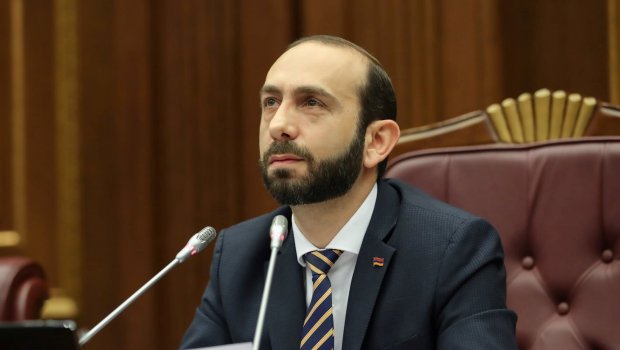 Mirzoyan bu gün Fransaya gedir