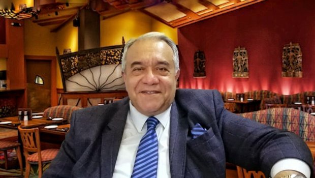 Cahangir Novruzov: “Aktyor sənəti onlayn ola bilməz”