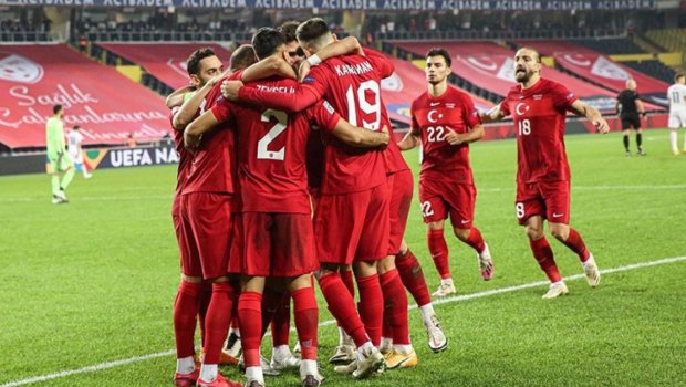 Türkiyə millisinin Portuqaliya ilə oyun üçün HEYƏTİ
