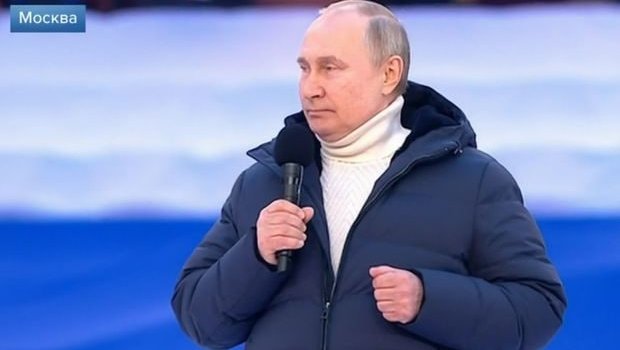Putinin geyindiyi gödəkcənin qiyməti açıqlandı - FOTO